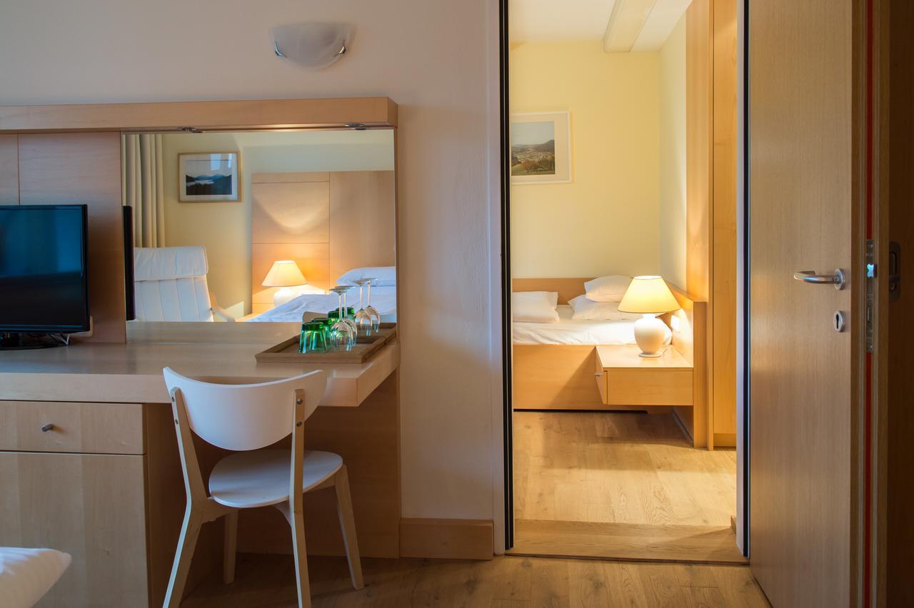 Hotel Garni Kranzbichlhof Durrnberg Bagian luar foto